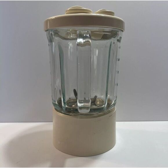 KitchenAid Blender KSB5WH Cream 40 oz 5 Cup OEM Glass Replacement Pitcher Jar - Picture 2 of 9
